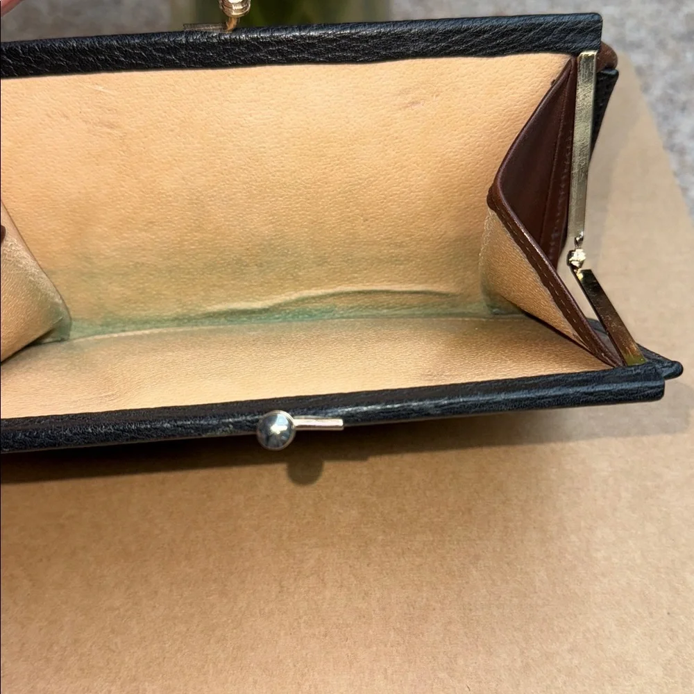 Dooney & Bourke Vintage All Weather Leather - Picture 5 of 11